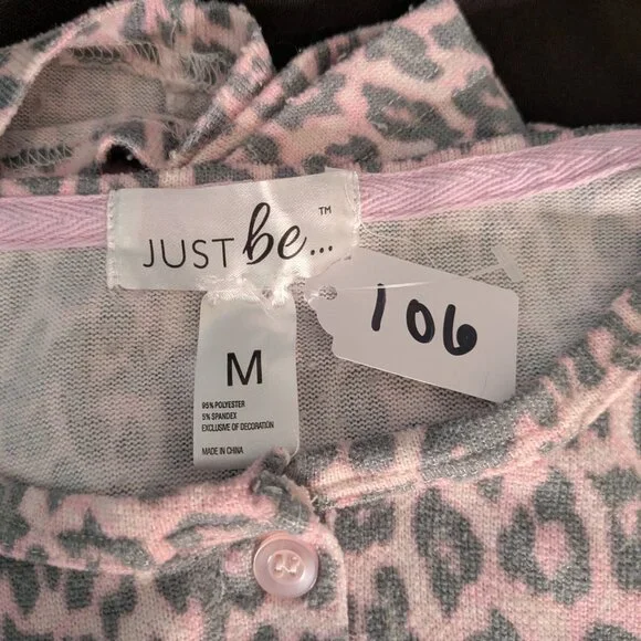 Just Be… Women’s Pink Leopard Print Long Sleeve Top | Size Medium - Picture 4 of 5